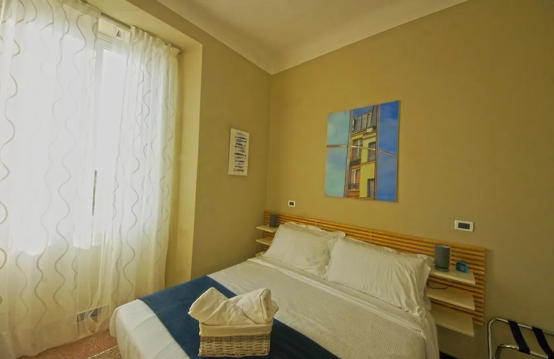 Luna Rooms-1
