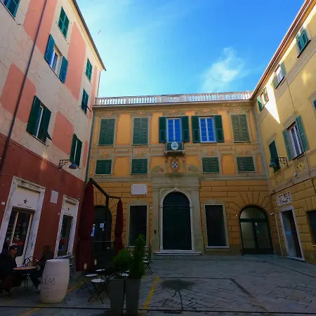 Central Savona B&B-3
