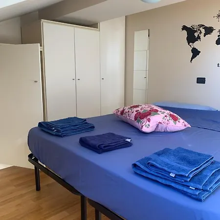 Camera Doppia Bagno Privato Ingresso Indipendente-3